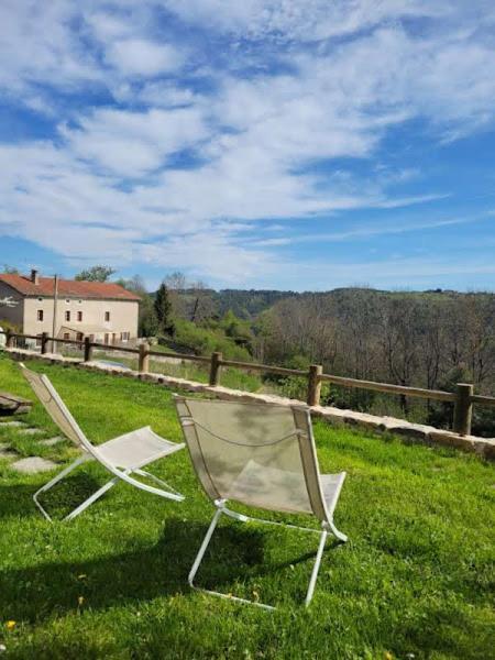Se Reconnecter A La Nature Au Gite 3 Etoiles De Montager A Saint Andre De Chalencon Экстерьер фото